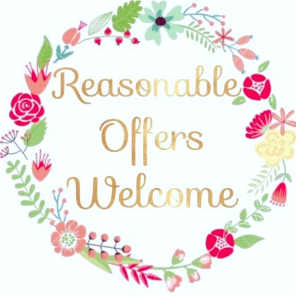 All Reasonable Offers Accepted!! If you like something, Make Offer to me!